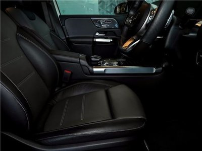 MERCEDES-BENZ GLB - 10