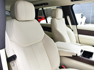 صورة 6 لـ 2023 LAND Rover RANGE ROVER