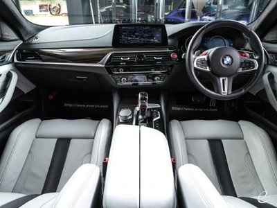 صورة 3 لـ 2018 BMW M5