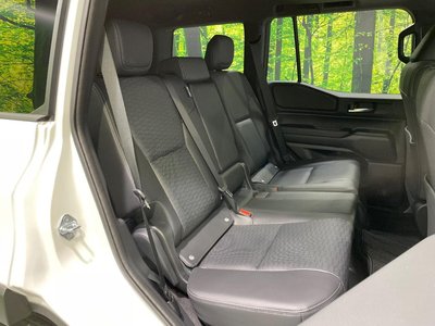 TOYOTA LAND CRUISER 250 - 8