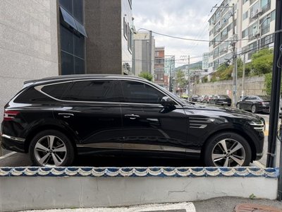 GENESIS GV80 - 4