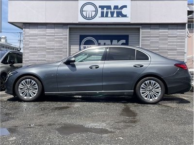 2025 Mercedes-BENZ C-CLASS photo 3