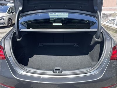 صورة مصغرة 33 لـ 2025 Mercedes-BENZ C-CLASS