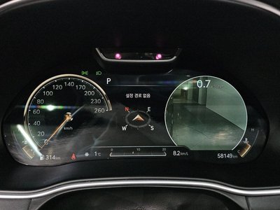 GENESIS GV80 - 8