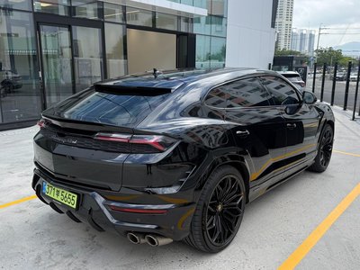 2025 Lamborghini URUS 照片 3