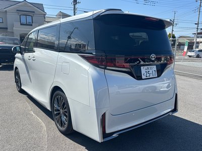 TOYOTA VELLFIRE - 7
