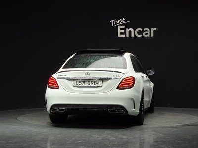 MERCEDES-BENZ C-CLASS - 4