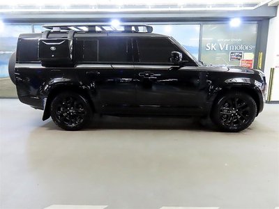 LAND ROVER DEFENDER - 2