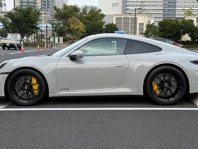 PORSCHE 911 CARRERA GTS PDK - 3