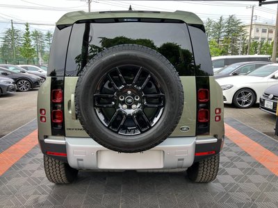 2023 LAND Rover DEFENDER — фото 7