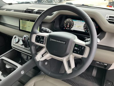 2023 LAND Rover DEFENDER — фото 10