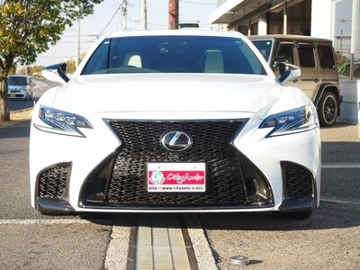 LEXUS LS - 9