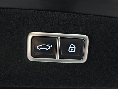 2022 Genesis G90 (RS4) thumbnail 44