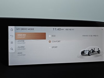 2022 Genesis G90 (RS4) thumbnail 24
