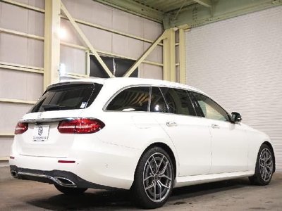 MERCEDES-BENZ E-CLASS - 7