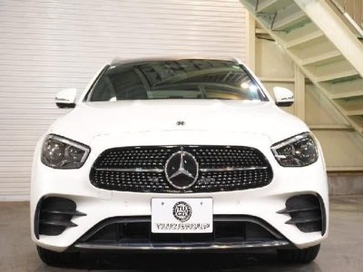 MERCEDES-BENZ E-CLASS - 3