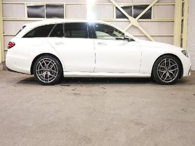 MERCEDES-BENZ E-CLASS - 6