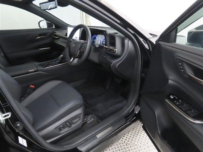 2024 Toyota CROWN SPORT photo 9