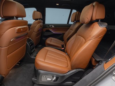 2023 BMW X7 照片 10
