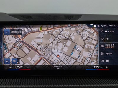 2023 BMW X7 缩略图 16