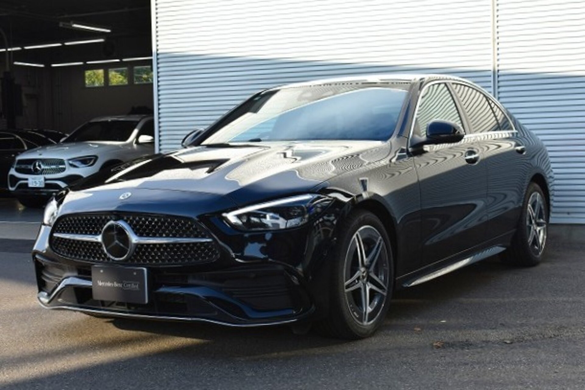 MERCEDES-BENZ C-CLASS - View 1