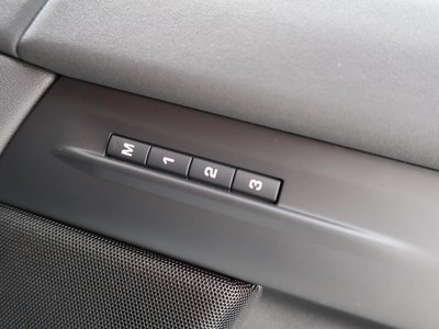 2024 LAND Rover RANGE ROVER EVOQUE thumbnail 40