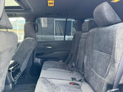 TOYOTA LAND CRUISER 300 - 9