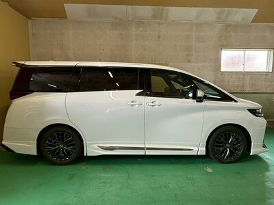 TOYOTA VELLFIRE - 8