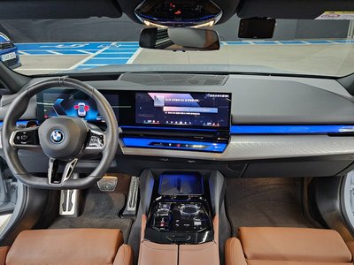 BMW I5 - 4