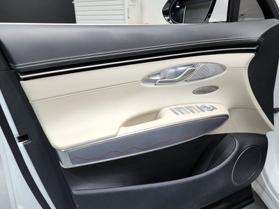 صورة مصغرة 14 لـ 2021 Genesis GV70