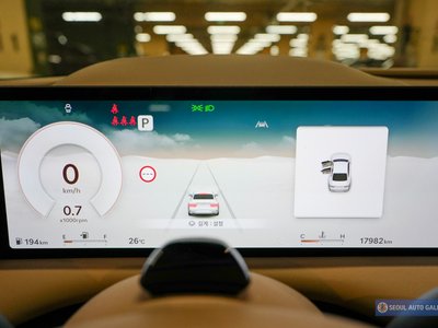 GENESIS G80 (RG3) - 8