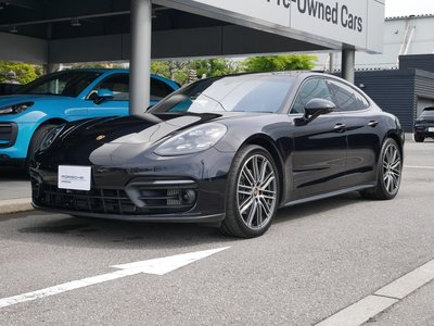 PORSCHE PANAMERA - 1