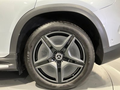 2025 Mercedes-BENZ EQE — миниатюра 38