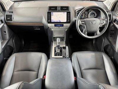 TOYOTA LAND CRUISER - 2