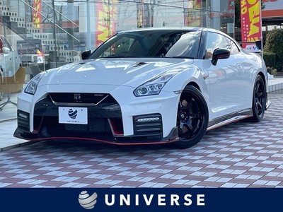 NISSAN GT-R - 1