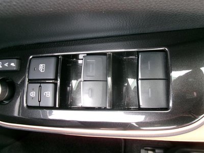 2024 Toyota CROWN SPORT — миниатюра 38