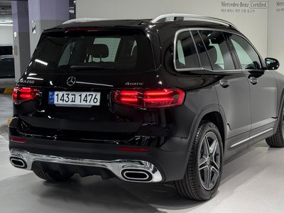 MERCEDES-BENZ GLB - 3