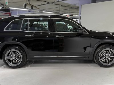 MERCEDES-BENZ GLB - 9