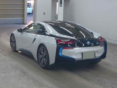 BMW I8 - 2