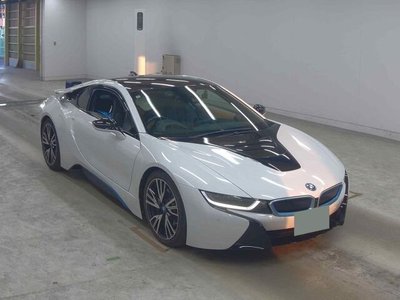BMW I8 - 1