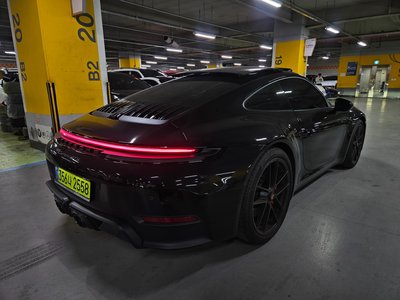 PORSCHE 911 - 2
