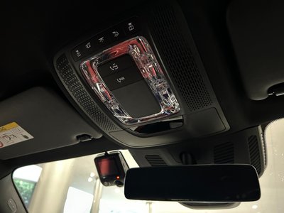 2023 Mercedes-BENZ GLB — миниатюра 32