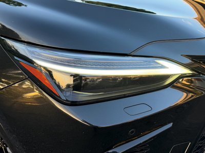 صورة مصغرة 13 لـ 2023 Lexus NX