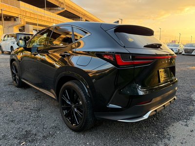 صورة مصغرة 30 لـ 2023 Lexus NX