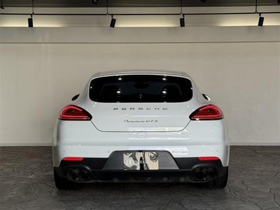 PORSCHE PANAMERA - 10