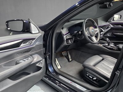BMW 6 SERIES GT - 10