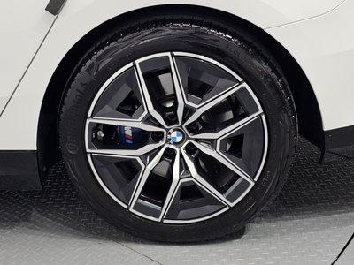 BMW 5 SERIES - 8