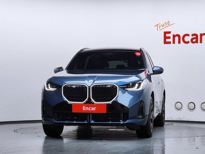 2025 BMW X3 照片 2