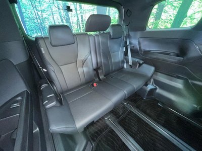 TOYOTA ALPHARD - 10