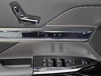 صورة مصغرة 30 لـ 2025 BMW 7 SERIES